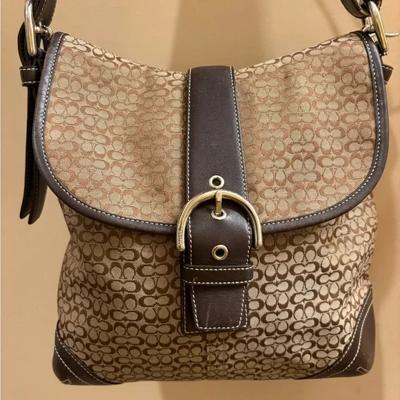 VINTAGE COACH 6376 Soho Brown Signature MonogramLogo Jacquard Shoulder Bag